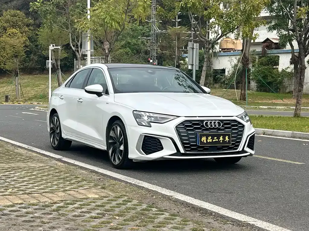 Audi A3 — фото 8