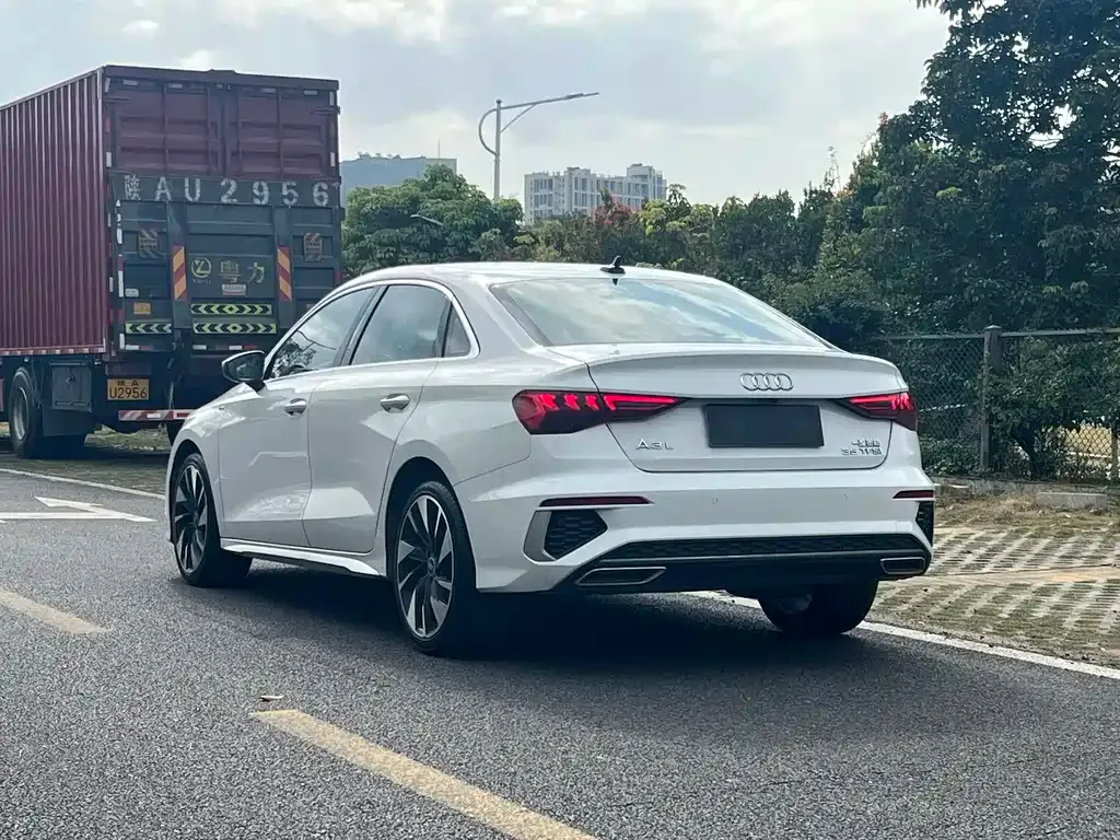Audi A3 — фото 10