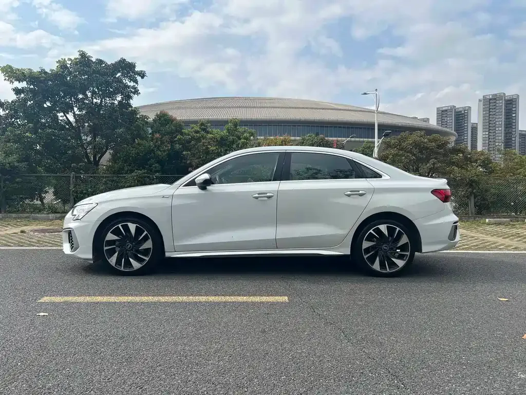 Audi A3 — фото 6