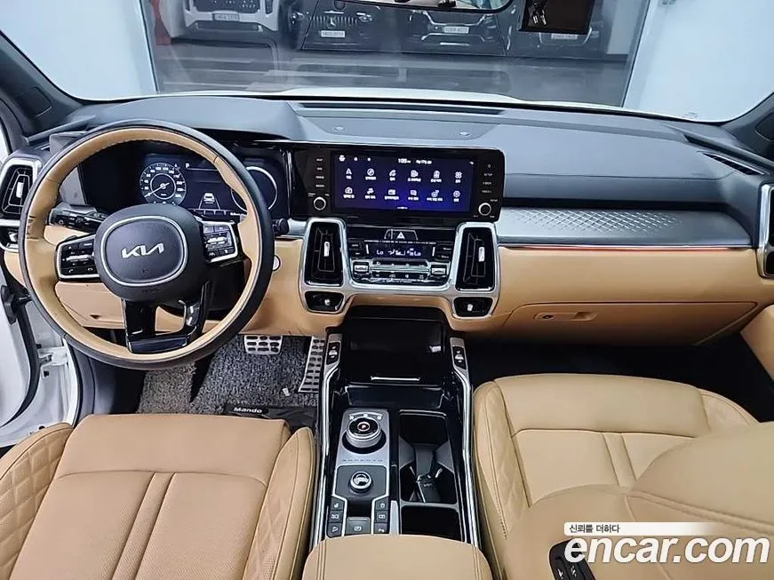 Kia Sorento — фото 7
