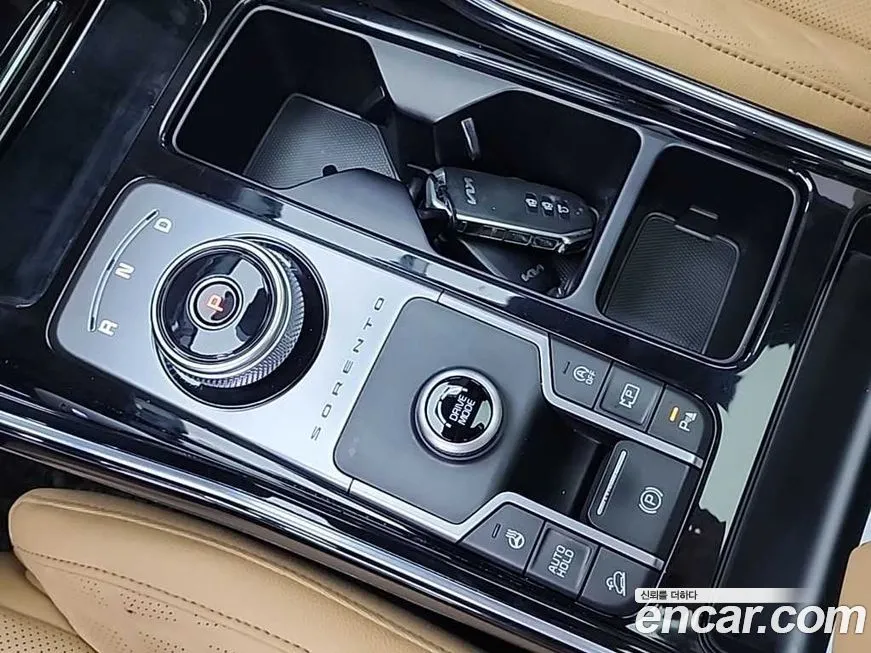 Kia Sorento — фото 6