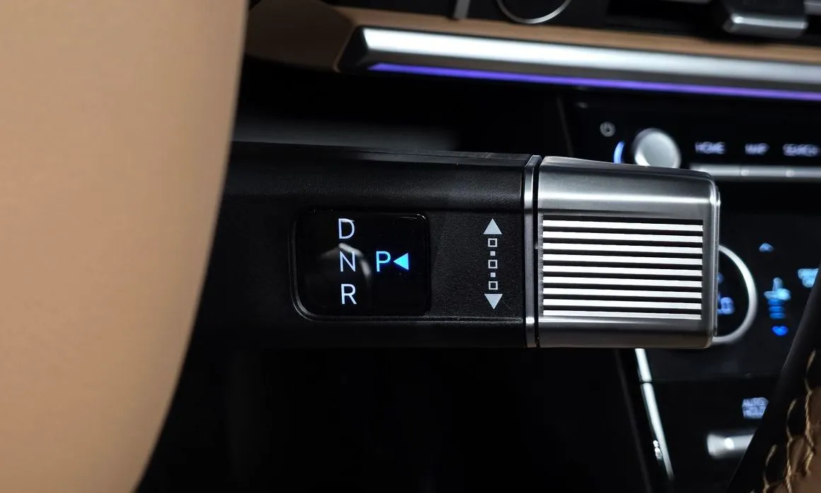 Hyundai Santafe — фото 2