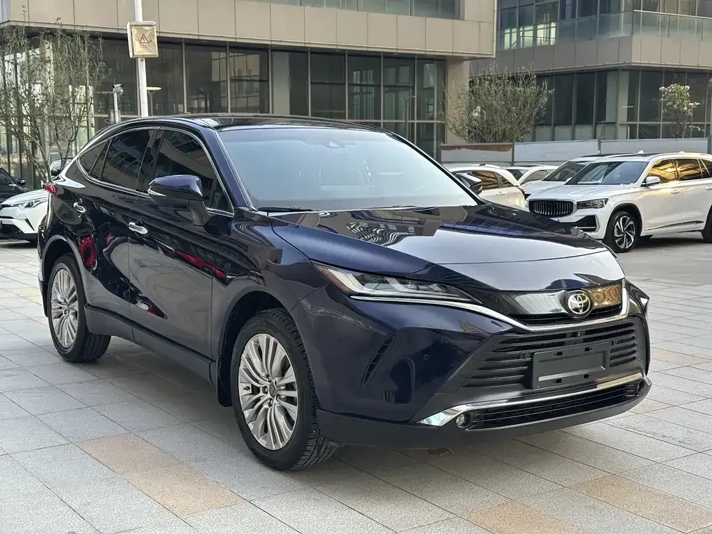 Toyota Harrier — фото 6