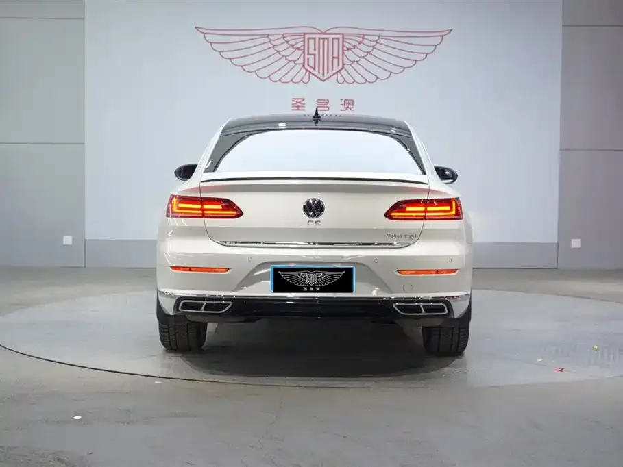 Volkswagen CC — фото 3