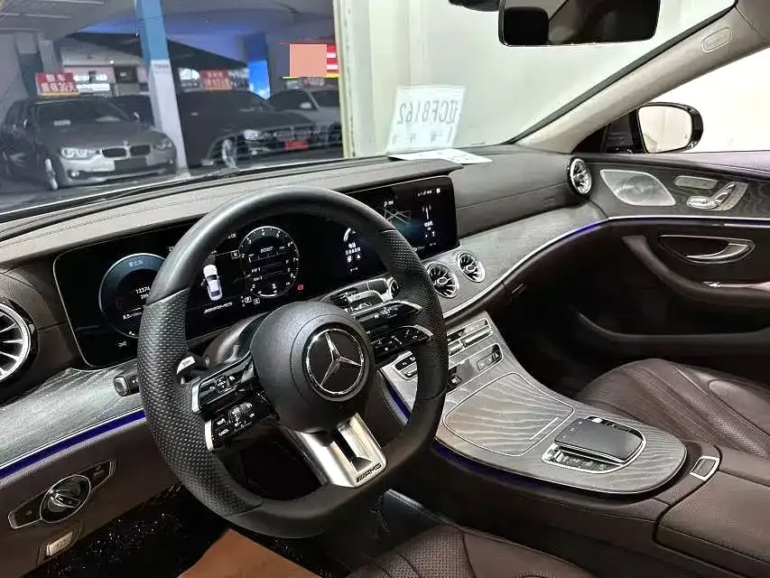 Mercedes-Benz CLS — фото 7