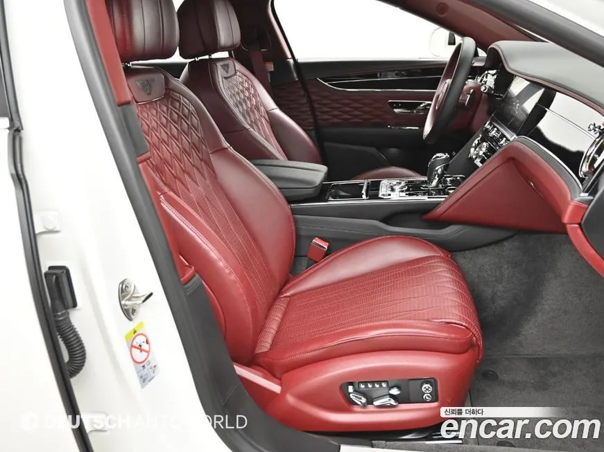 Bentley Flying Spur — фото 10