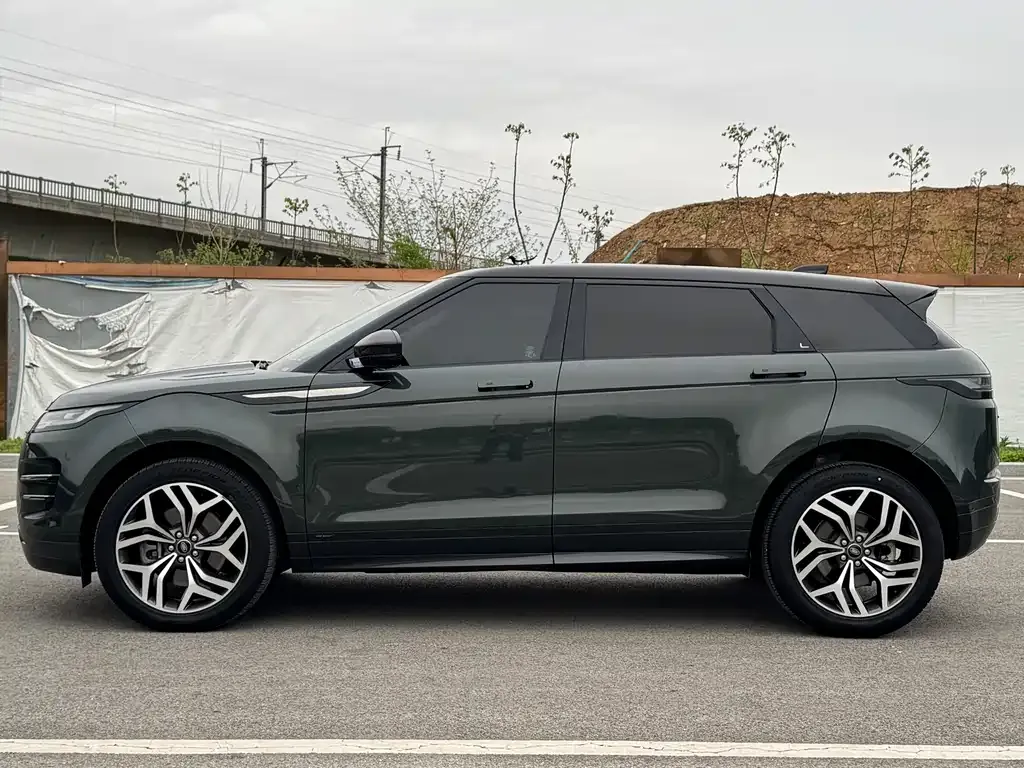 Land Rover Evoque — фото 4