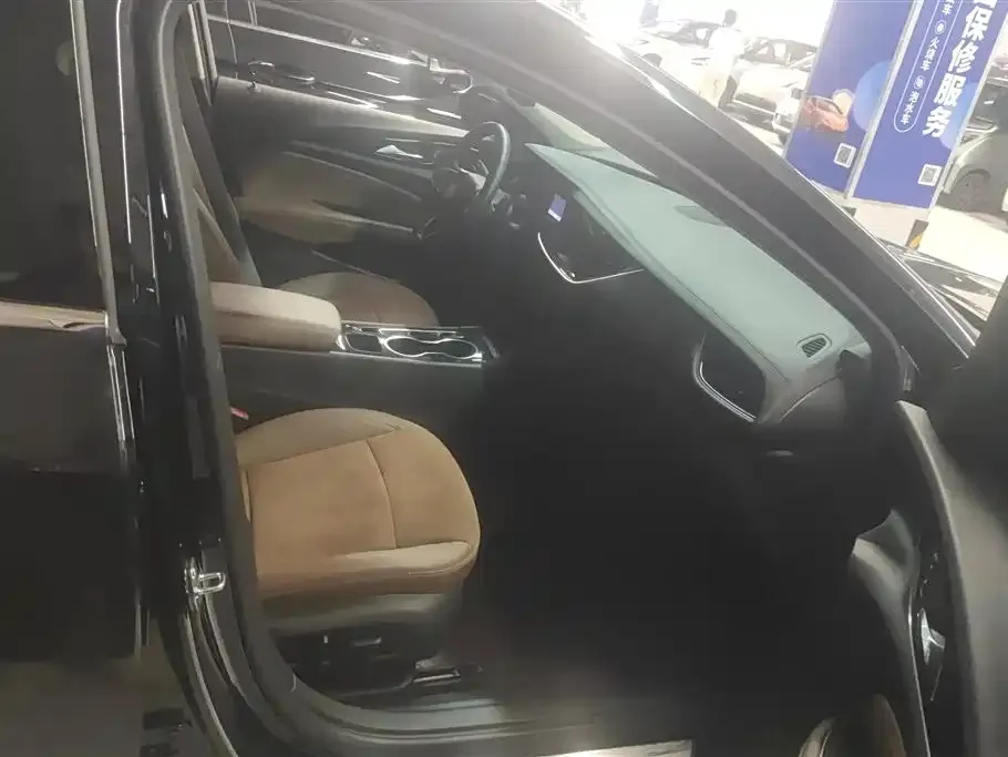 Buick Regal — фото 10