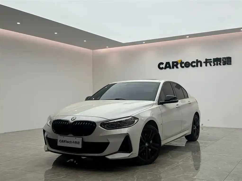 BMW 1 Series — фото 1