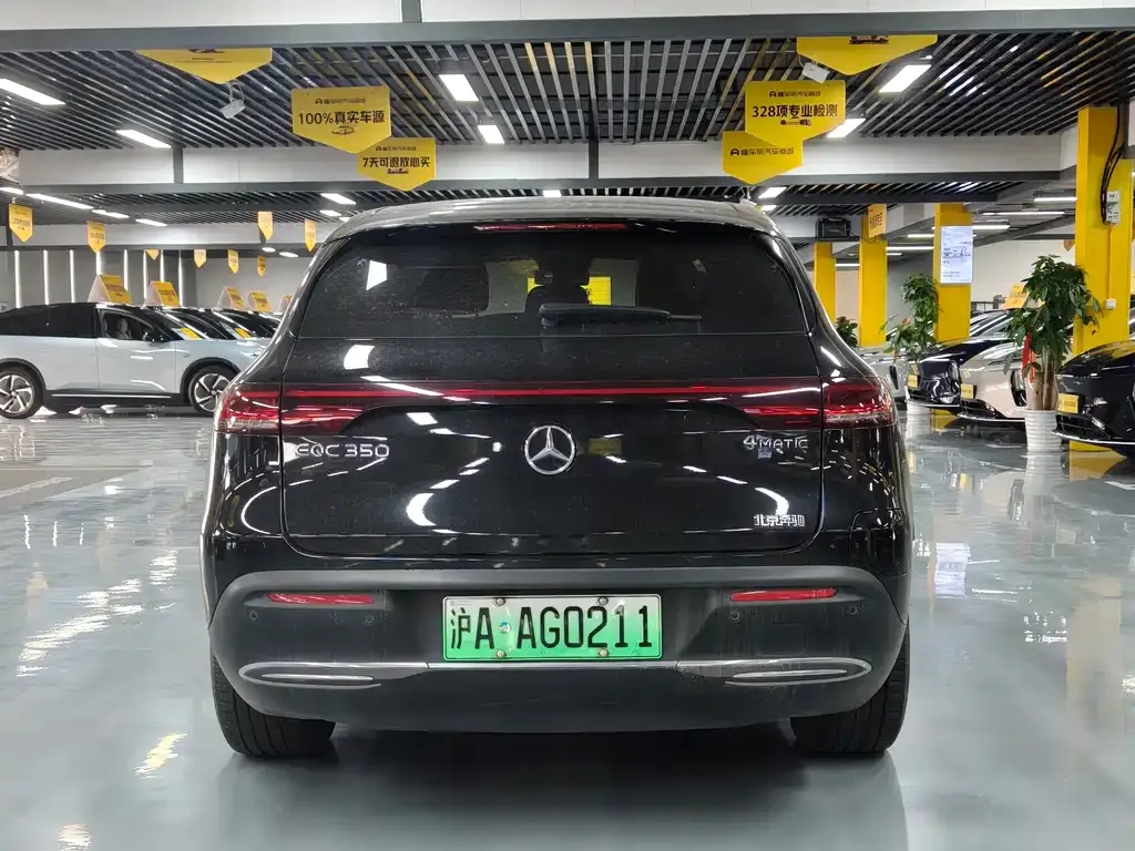 Mercedes-Benz EQC — фото 4