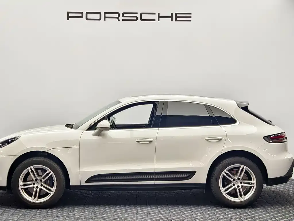 Porsche Macan — фото 6