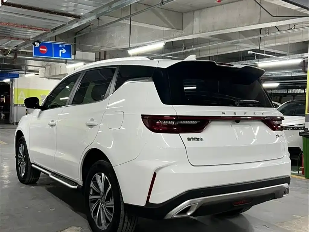 Geely Vision X6 — фото 8