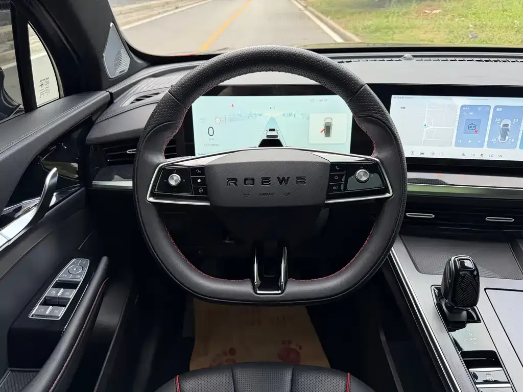Roewe RX5 MAX — фото 2