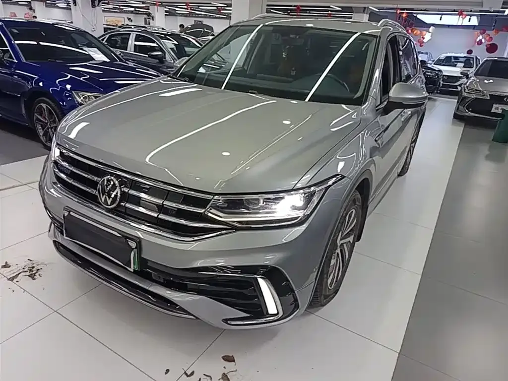 Volkswagen Tiguan L New Energy — фото 6