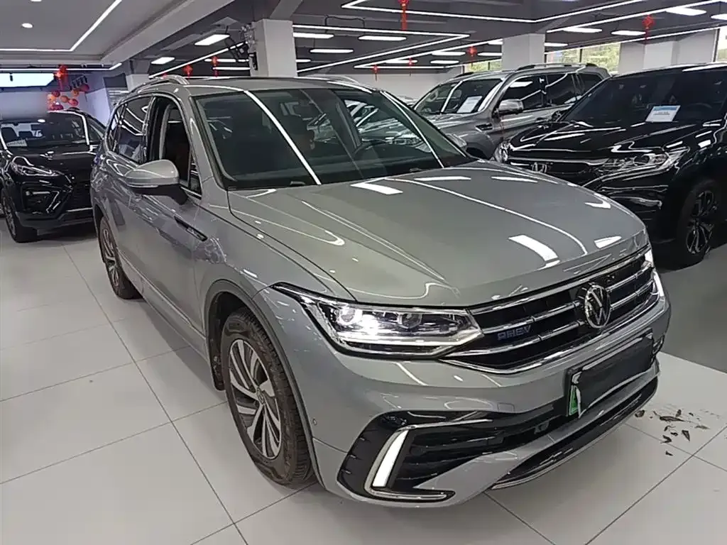 Volkswagen Tiguan L New Energy — фото 7