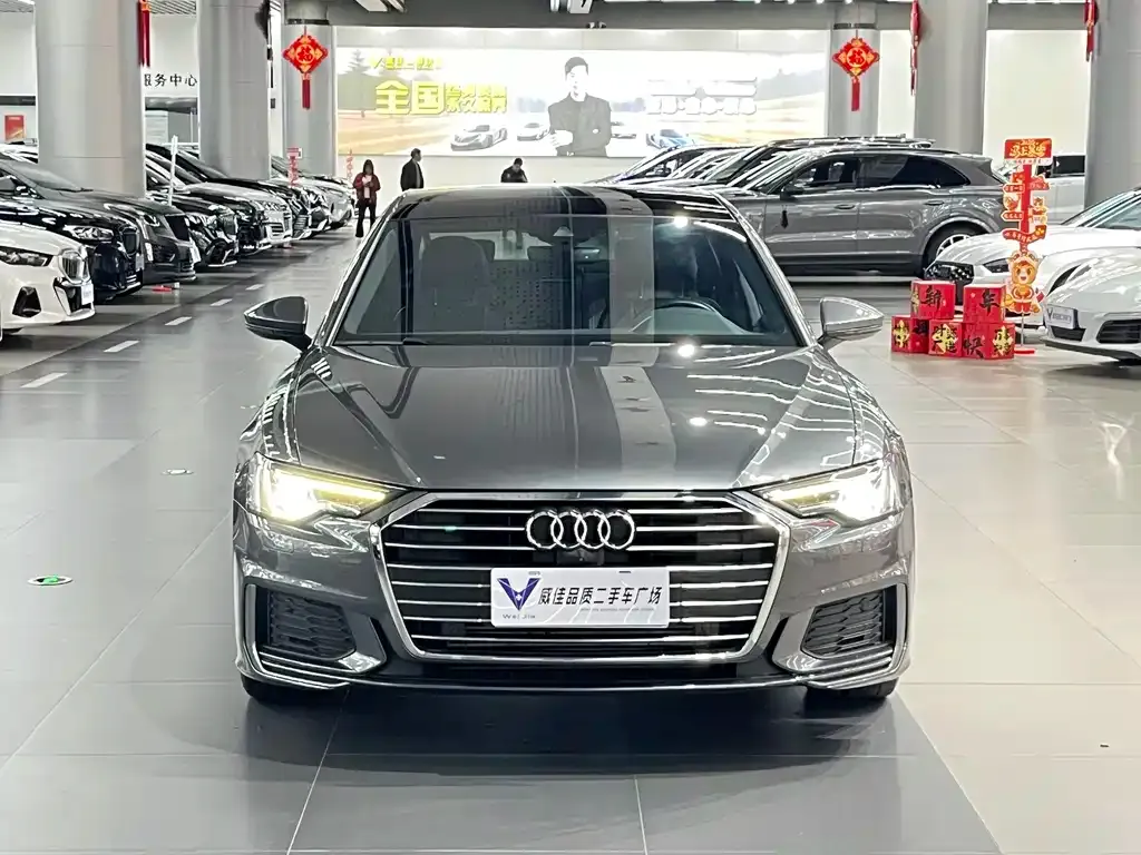 Audi A6L — фото 9