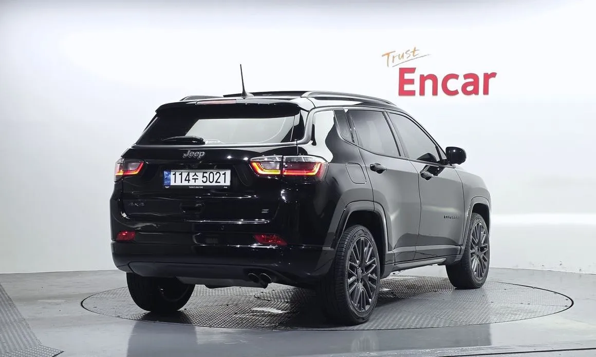 Jeep Compass — фото 3