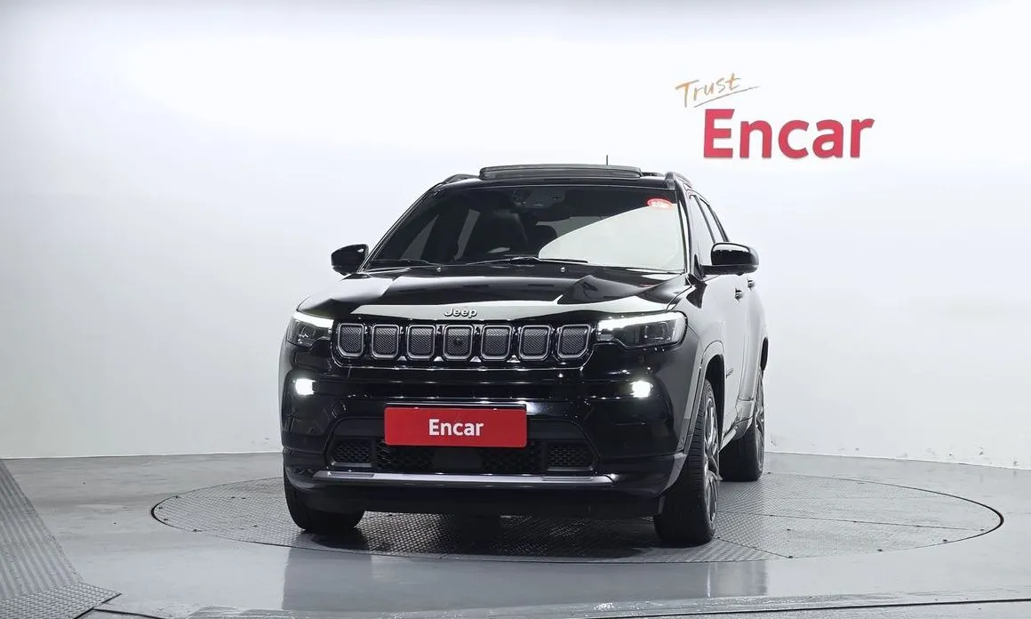 Jeep Compass — фото 2