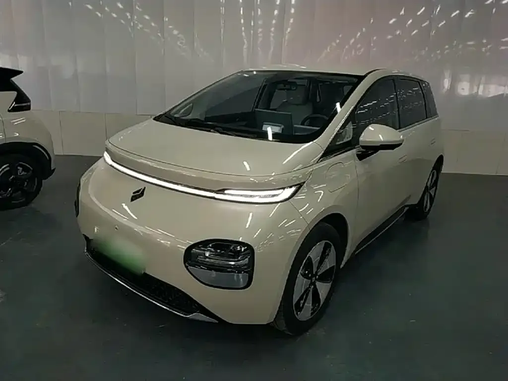 Baojun Yunduo — фото 1