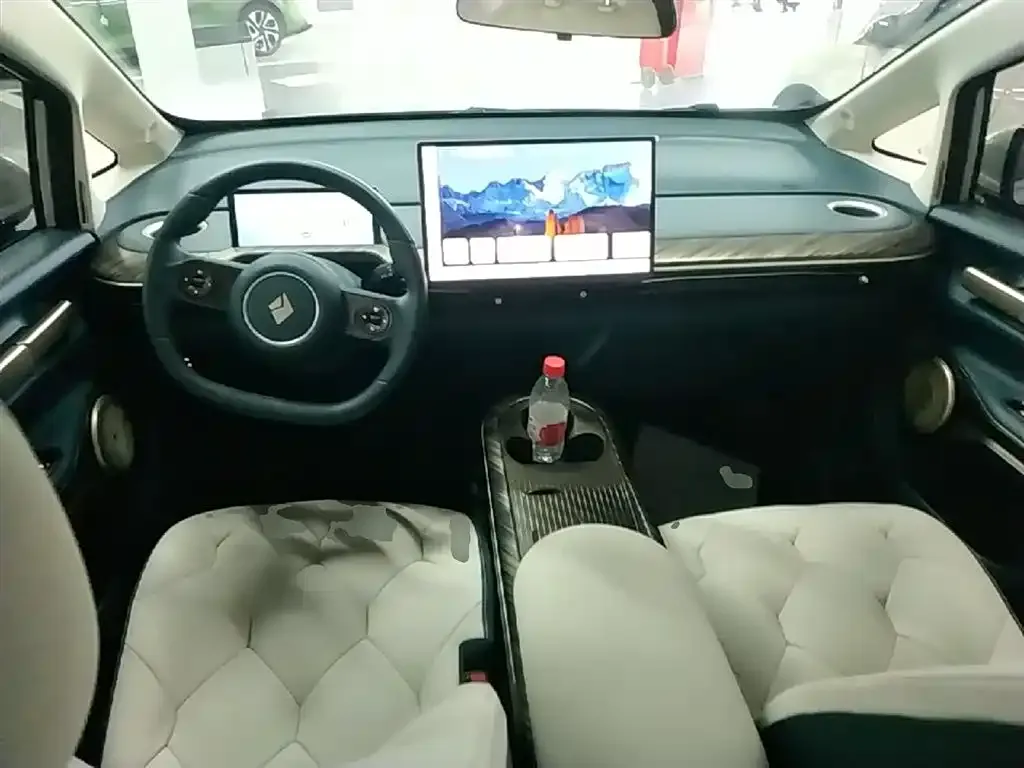 Baojun Yunduo — фото 3