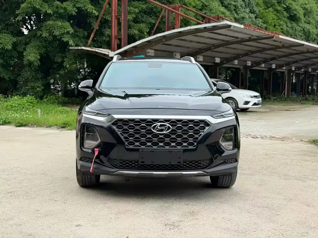 Hyundai Santa Fe — фото 7