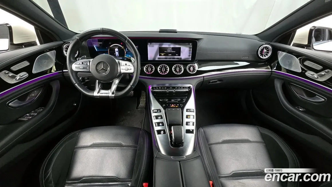 Mercedes-Benz AMG GT — фото 8
