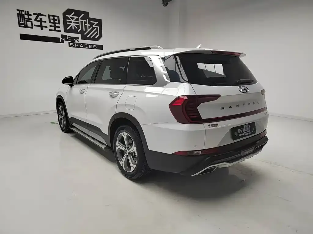 Hyundai Santa Fe — фото 2