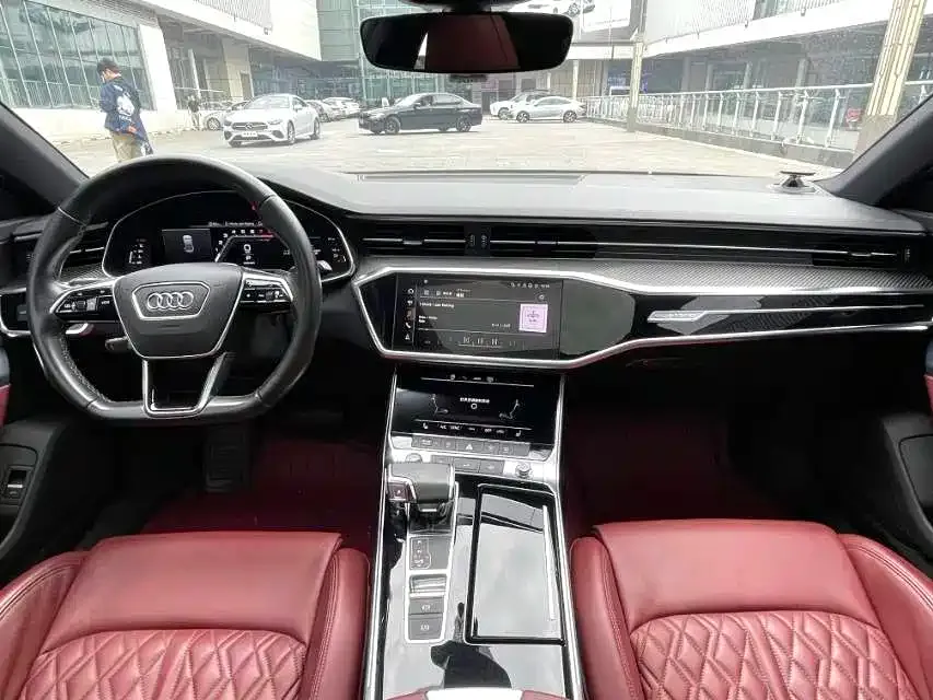 Audi A7L — фото 3