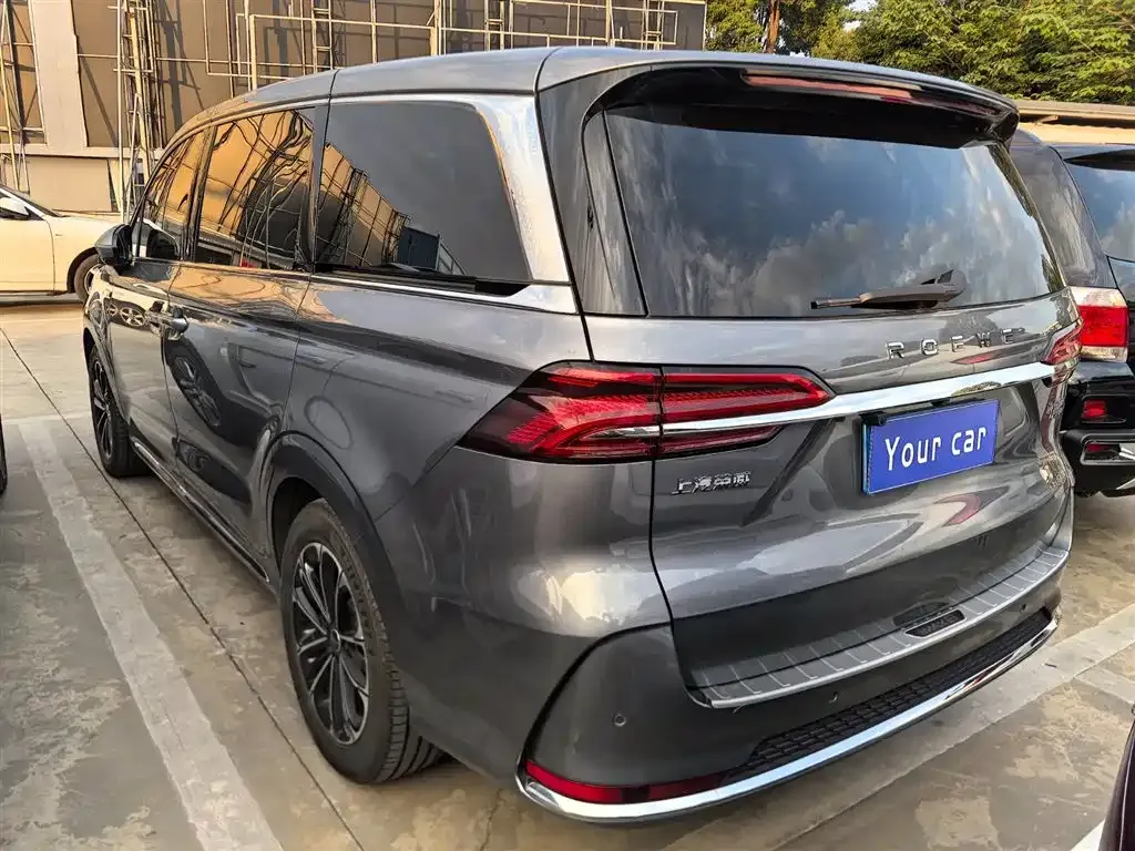 Roewe iMAX8 — фото 10