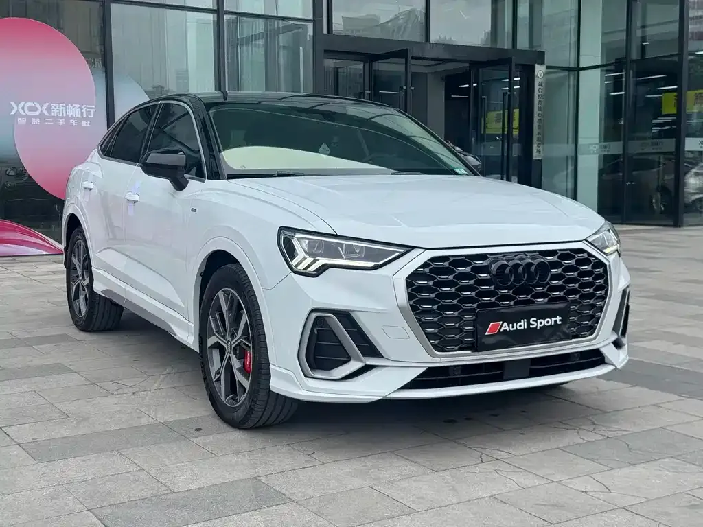 Audi Q3 Sportback — фото 6