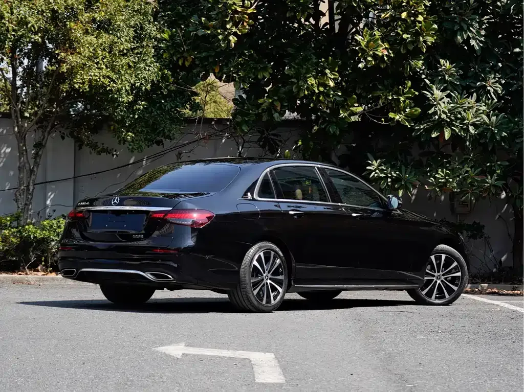 Mercedes-Benz E-Class New Energy — фото 3