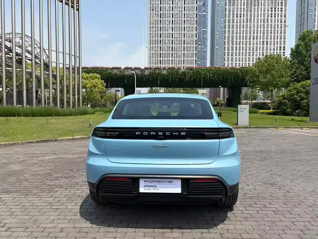 Porsche Macan EV — фото 7