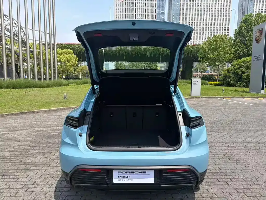 Porsche Macan EV — фото 10