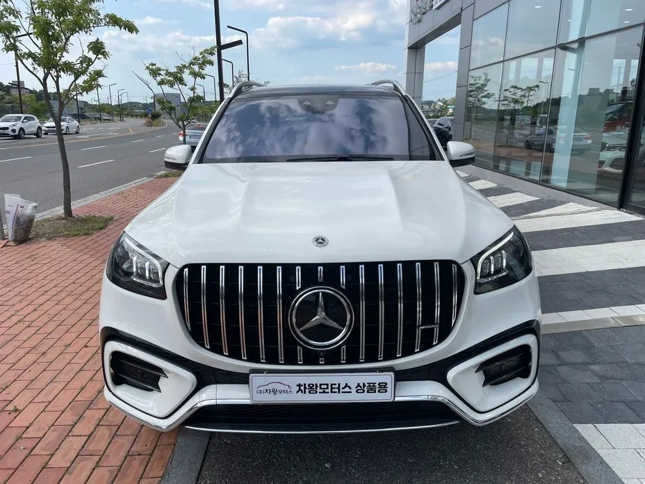 Mercedes-Benz GLS-Class — фото 1