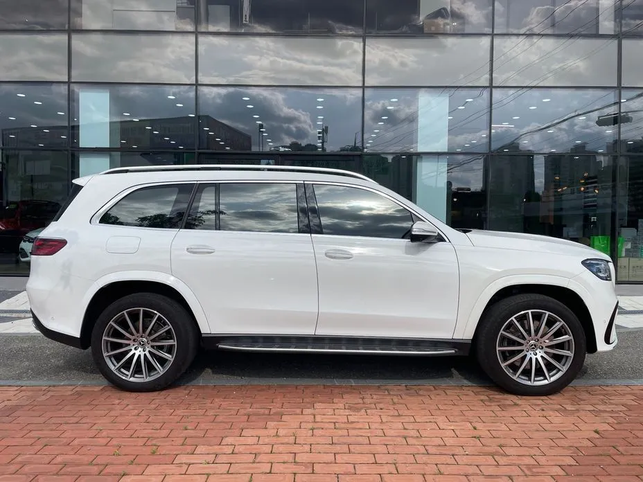 Mercedes-Benz GLS-Class — фото 8