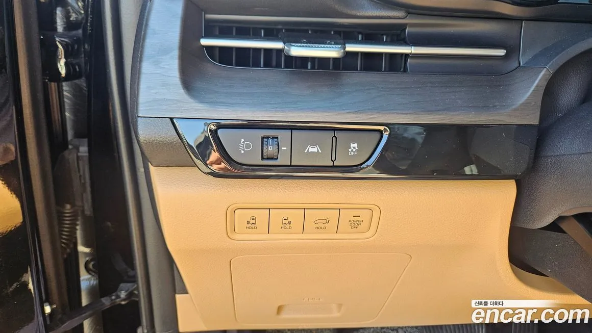 Kia Carnival — фото 4