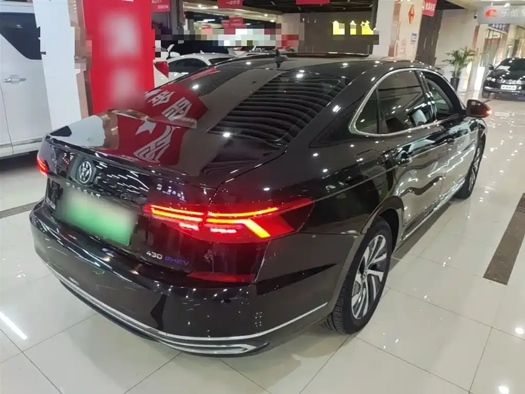 Volkswagen Passat New Energy — фото 8