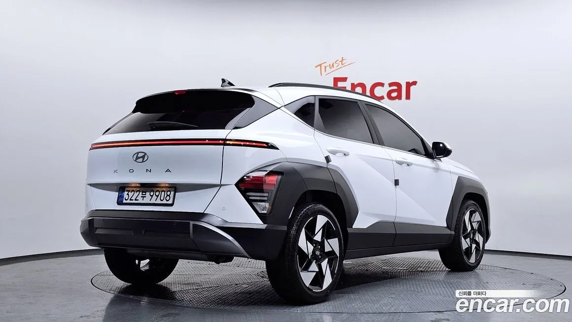 Hyundai Kona — фото 6