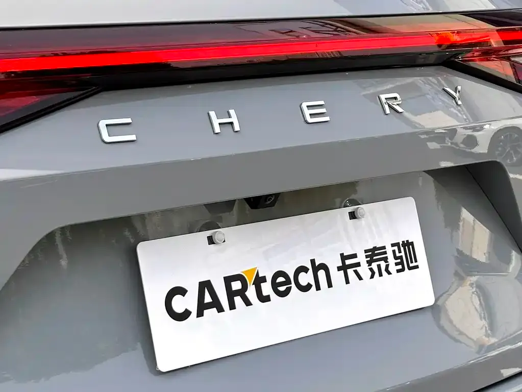Chery Tiggo 8 PRO NEV — фото 2