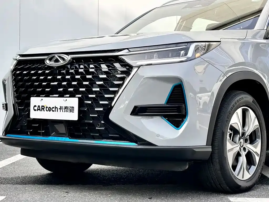 Chery Tiggo 8 PRO NEV — фото 10