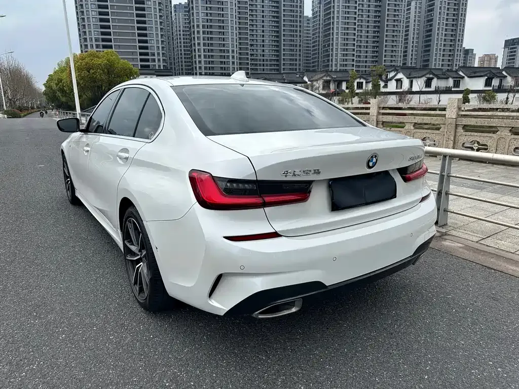 BMW 3 Series — фото 10