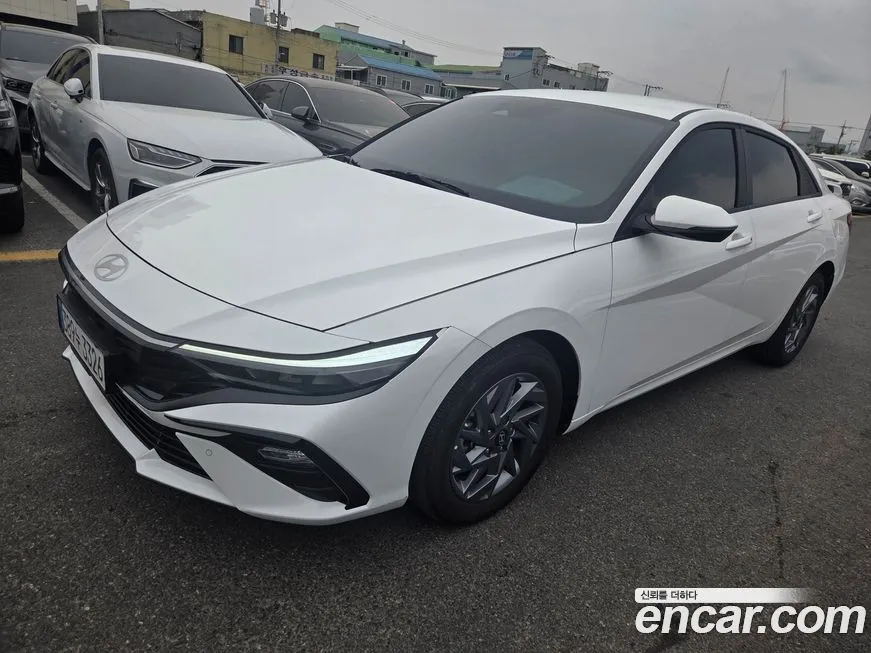 Hyundai AVANTE — фото 2