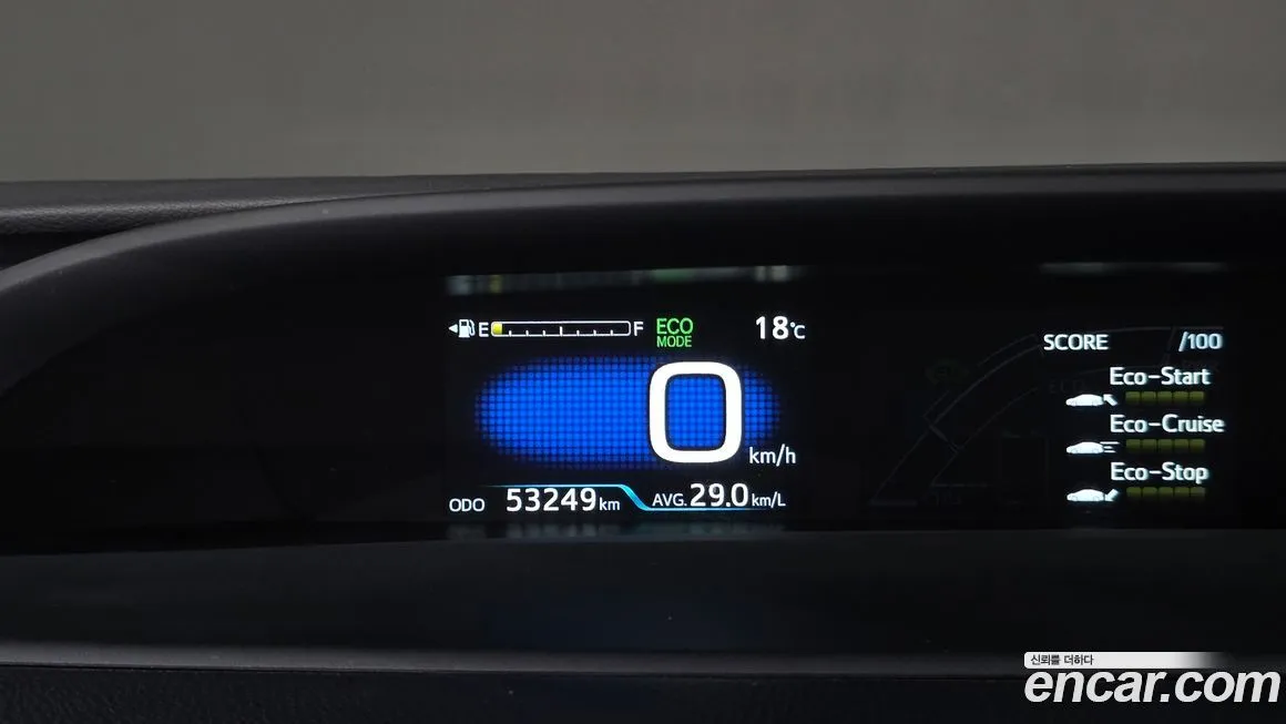 Toyota Prius — фото 2