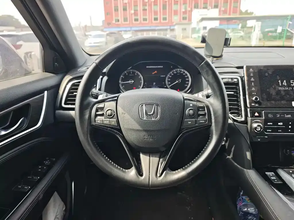 Honda UR-V — фото 9
