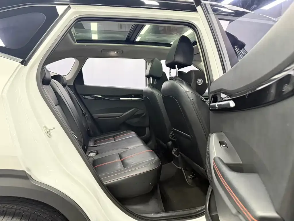 Kia KX3 — фото 9