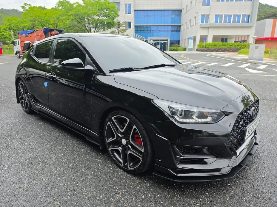 Hyundai Veloster — фото 5