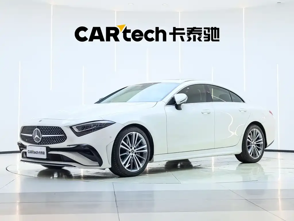 Mercedes-Benz CLS — фото 1