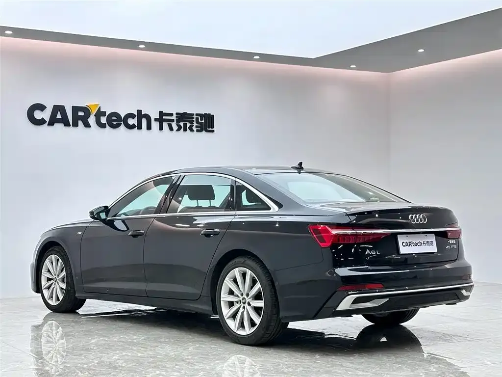 Audi A6L — фото 5