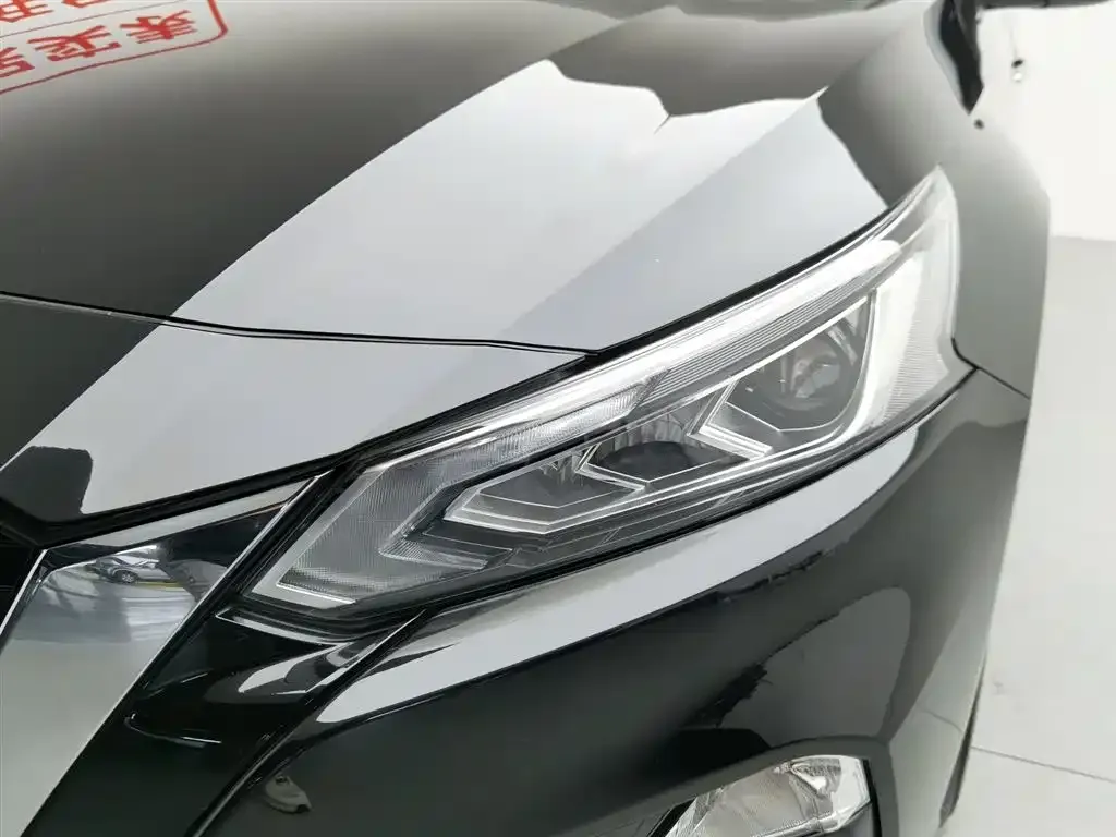 Nissan Teana — фото 9