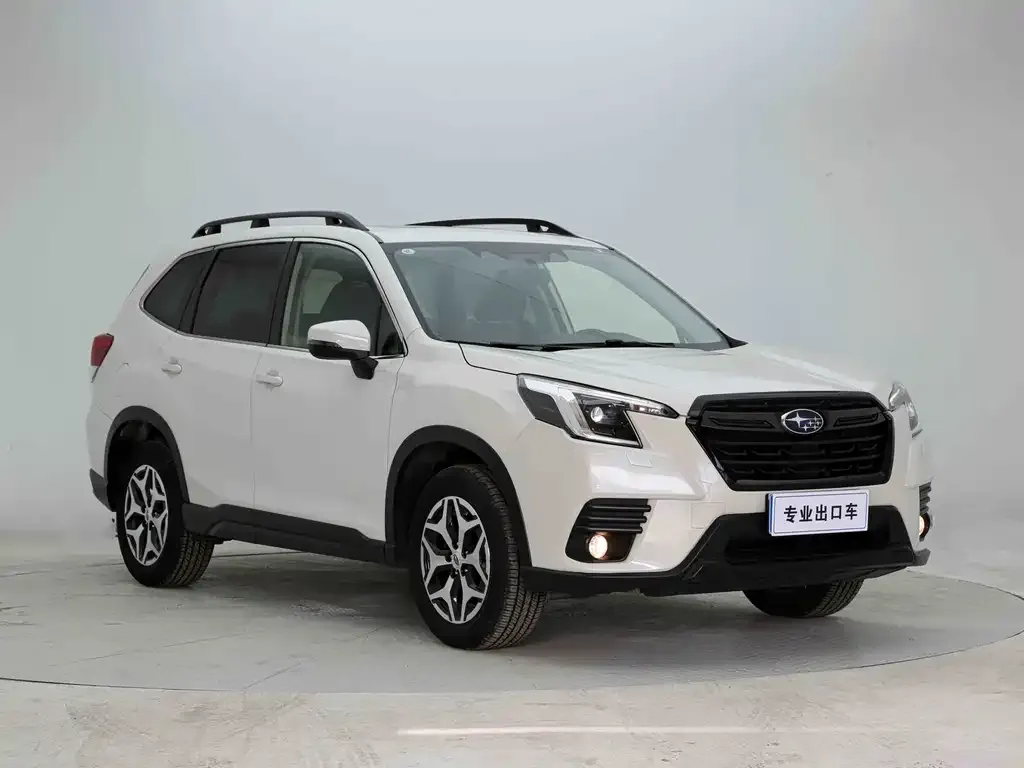 Subaru Forester — фото 10